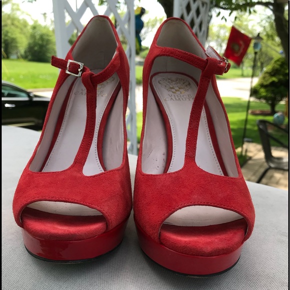 Vince Camuto red suede heels. - Picture 2 of 9
